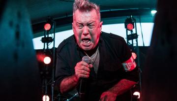 Jimmy Barnes to get open heart surgery as bacterial infection spreads