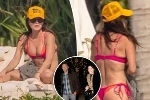 Bikini-clad Kyle Richards lounges in Mexico with pal as Mauricio Umansky vacations in Aspen with much-younger women