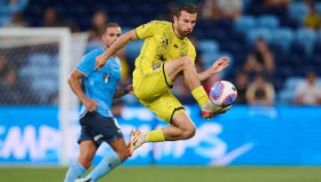 Football: Wellington Phoenix dealt double dose of defeat in A-League Men, Women contests against Sydney FC