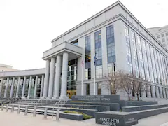 Man Breaks Into US Court's Building, Fires Shots, Holds Guard On Gunpoint