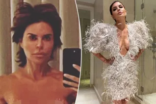 Lisa Rinna starts new year off ‘fresh’ without clothes in daring mirror selfie