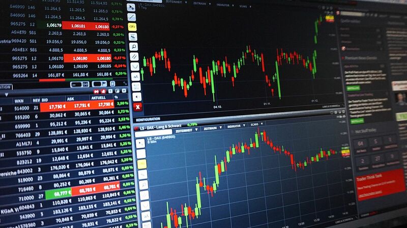 Dow Outperforms and Crude Slides