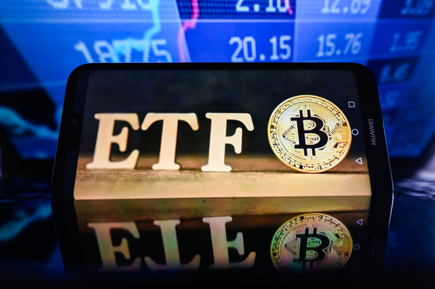 Cryptocurrency investors eagerly awaiting SEC ruling on bitcoin ETFs