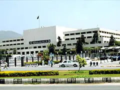 Pakistan Senate Approves Resolution To Delay February 8 Elections