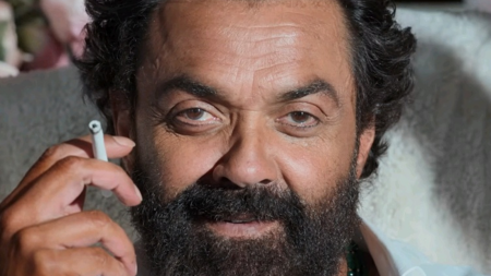 Bobby Deol exits Mumbai airport without security, gets mobbed by adoring fans: ‘Deserves this’. Watch 