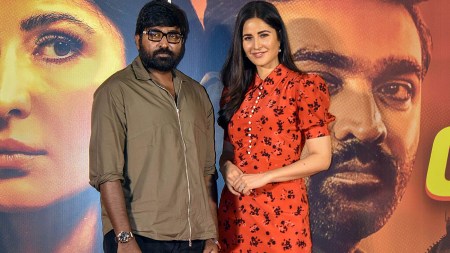 Fan commends Vijay Sethupathi for his ‘simplicity’; Merry Christmas star wants to end this misconception once and for all: ‘What I’m wearing is actually expensive’