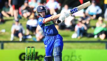 Cricket: Finn Allen fireworks see Auckland Aces hammer Canterbury Kings to go top of Super Smash