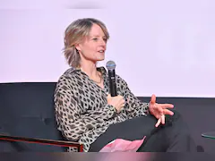 Oscar-Winning Actress Jodie Foster Calls Gen Z "Really Annoying"