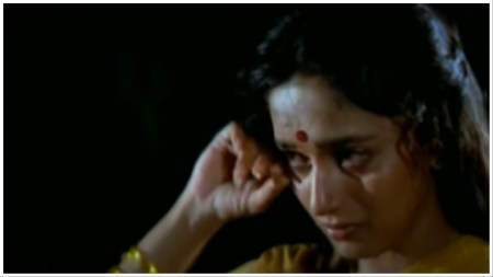 Madhuri Dixit wouldn’t stop crying, refused to do Prem Pratigya scene as she’d have to share the screen with Ranjeet