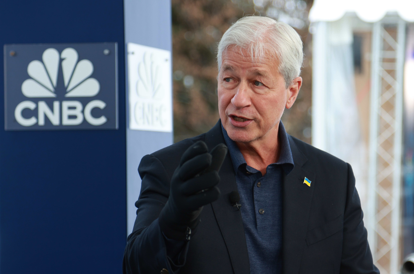 Jamie Dimon warns 'all these very powerful forces' will impact U.S. economy in 2024 and 2025