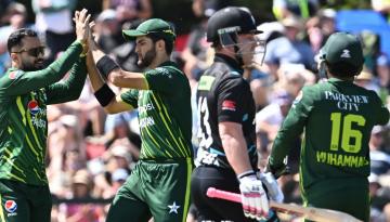 Cricket: Blackcaps batters implode in Twenty20 series finale, as Pakistan avoid series whitewash