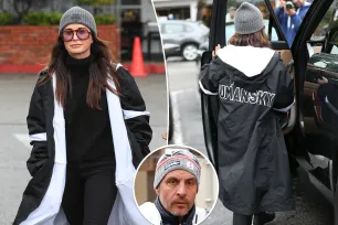 Kyle Richards wears estranged husband Mauricio Umansky’s name on her jacket amid separation