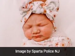 US Police Officer Helps Woman Deliver Baby In Snowy Weather, Internet Reacts