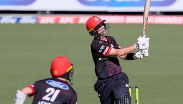 Cricket: Canterbury Kings snatch last over thriller to beat Wellington Firebirds, book Super Smash final spot against Auckland