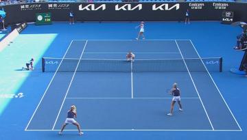 Tennis: Kiwi Erin Routliffe, partner Gabriela Dabrowski beaten in Australian Open doubles semi-final