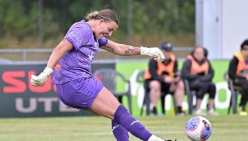 Football: Wellington Phoenix goalkeeper Rylee Foster handed one-match suspension for controversial red card