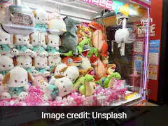 Australian Police Rescue 3-Year-Old Stuck Inside Claw Machine