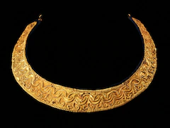 US Museum Returns Ghana's First Batch Of Looted Gold Regalia