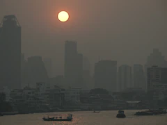 Bangkok Urges Work From Home As City Chokes Under Pollution