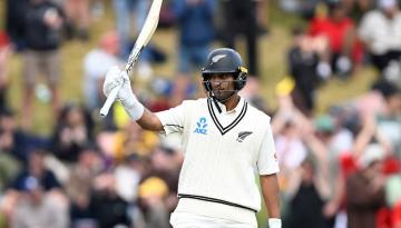 Cricket: Rachin Ravindra resists, but Australia in box seat to claim victory in first test against Blackcaps