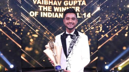 Indian Idol 14 winner is Vaibhav Gupta, takes home trophy and Rs 25 lakh