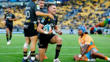 Live updates: Super Rugby Pacific - Hurricanes v Reds from Melbourne Rectangular Stadium