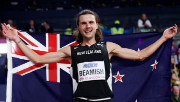 Athletics: Geordie Beamish adds to New Zealand's golden day at World Indoor Championships with 1500m victory