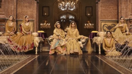 Heeramandi’s first song Sakal Ban carries the distinct stamp of Sanjay Leela Bhansali’s style, reminiscent of ‘Deewani Mastani’. Watch