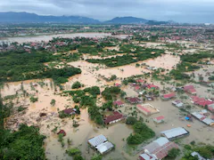 Death Count Rises To 21 In Indonesia Floods, Landslides, 6 Missing