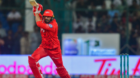 Imad Wasim caught smoking in dressing-room after taking five-wicket haul in PSL final win for Islamabad United