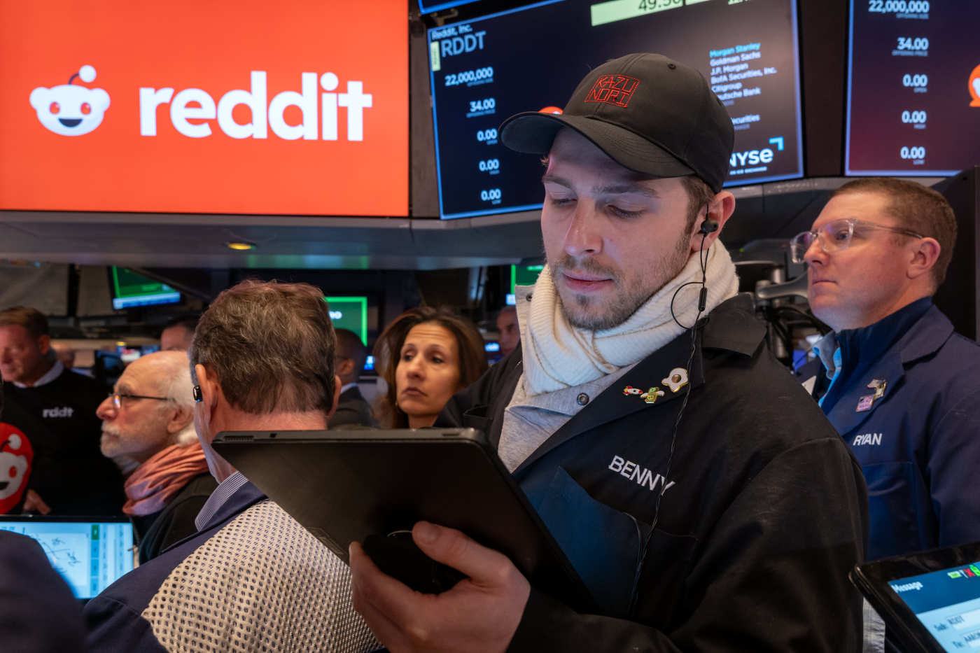 Stocks making the biggest moves premarket: Reddit, Nike, FedEx and more