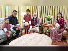 PM Modi Poses With Bhutan King, Family At Dinner During Recent Trip: Pics