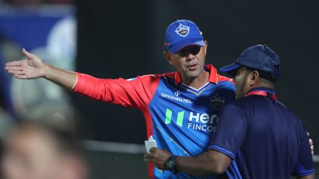 Why was Ricky Ponting incensed with Rajasthan Royals as they brought on an overseas player as fielding substitute?