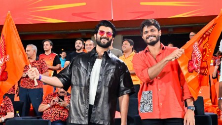 Brothers Vijay Deverakonda and Anand witness carnage as Sunrisers Hyderabad beat Mumbai Indians. See pic