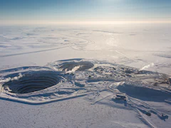 Canada's Mild Winter Disrupts Key Ice Road To Remote Arctic Diamond Mines