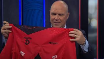 Super Rugby Pacific: Crusaders send Jeff Wilson signed jersey as token of gratitude for support, will be auctioned for charity