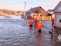 Over 10,000 Homes Flooded Across Russia As Melting Snow Swells Rivers