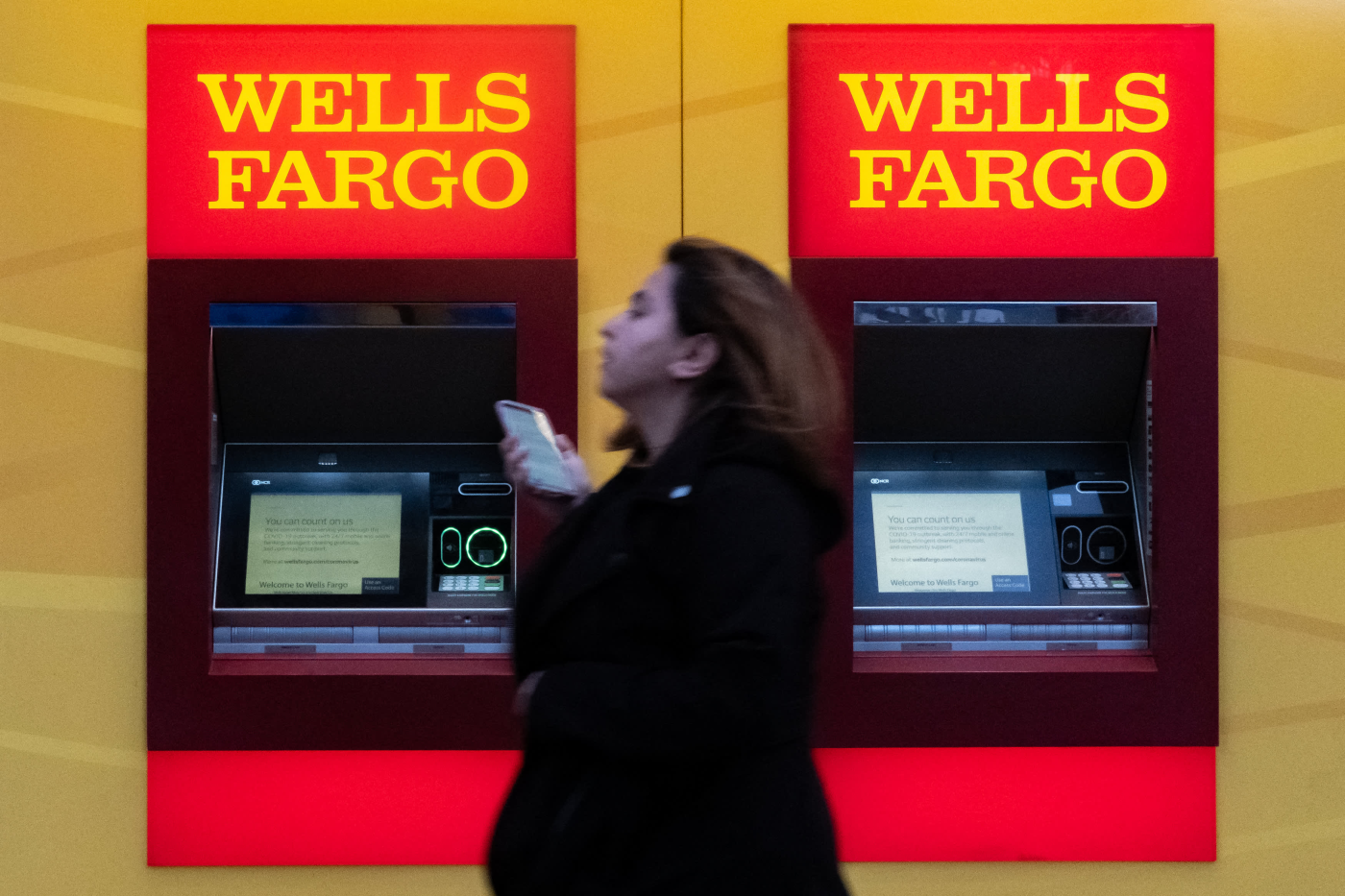 Wells Fargo earnings top estimates even as lower interest income cuts into profits