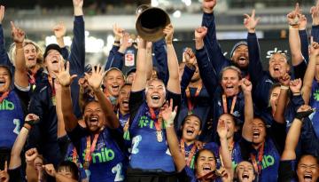 Super Rugby Aupiki: Late rally carries Blues Women to maiden championship over Chiefs Manawa