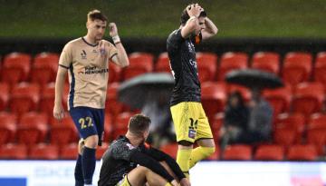 Footballl: Costly late penalty miss leaves Wellington Phoenix on back foot in race for A-League Premier's Plate