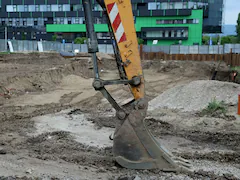 Thousands Evacuated As 1,000-Kg NATO Bomb Removed From Serbian City