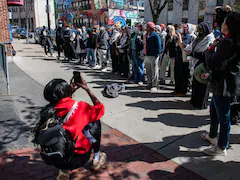 100 Detained As Police Clear Pro-Palestinian Camp At US University