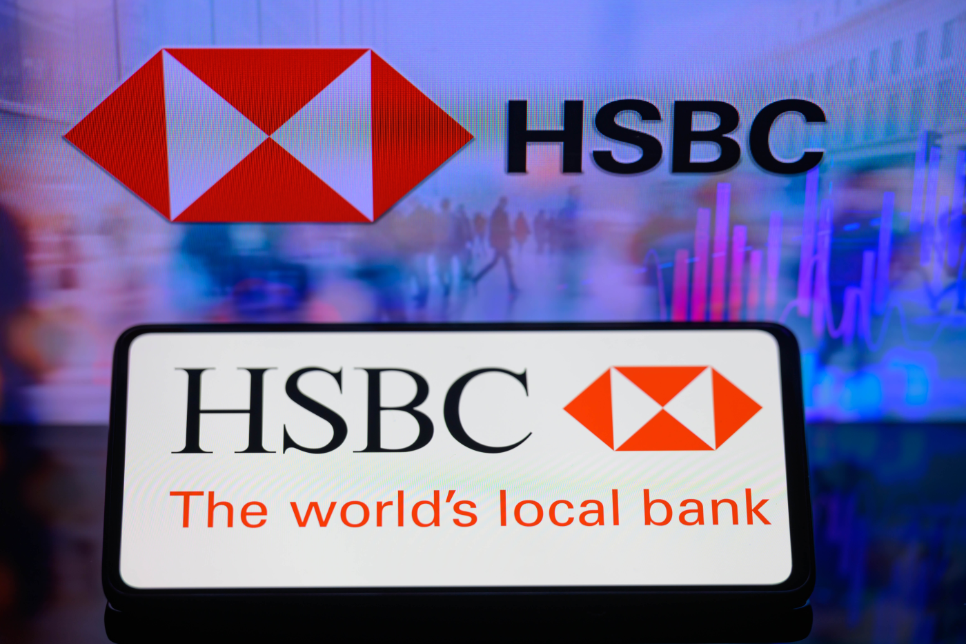 HSBC beats expectations in first quarter earnings; CEO Noel Quinn to retire