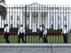 Driver Dies After Ramming Car Into White House Gate, Probe Launched