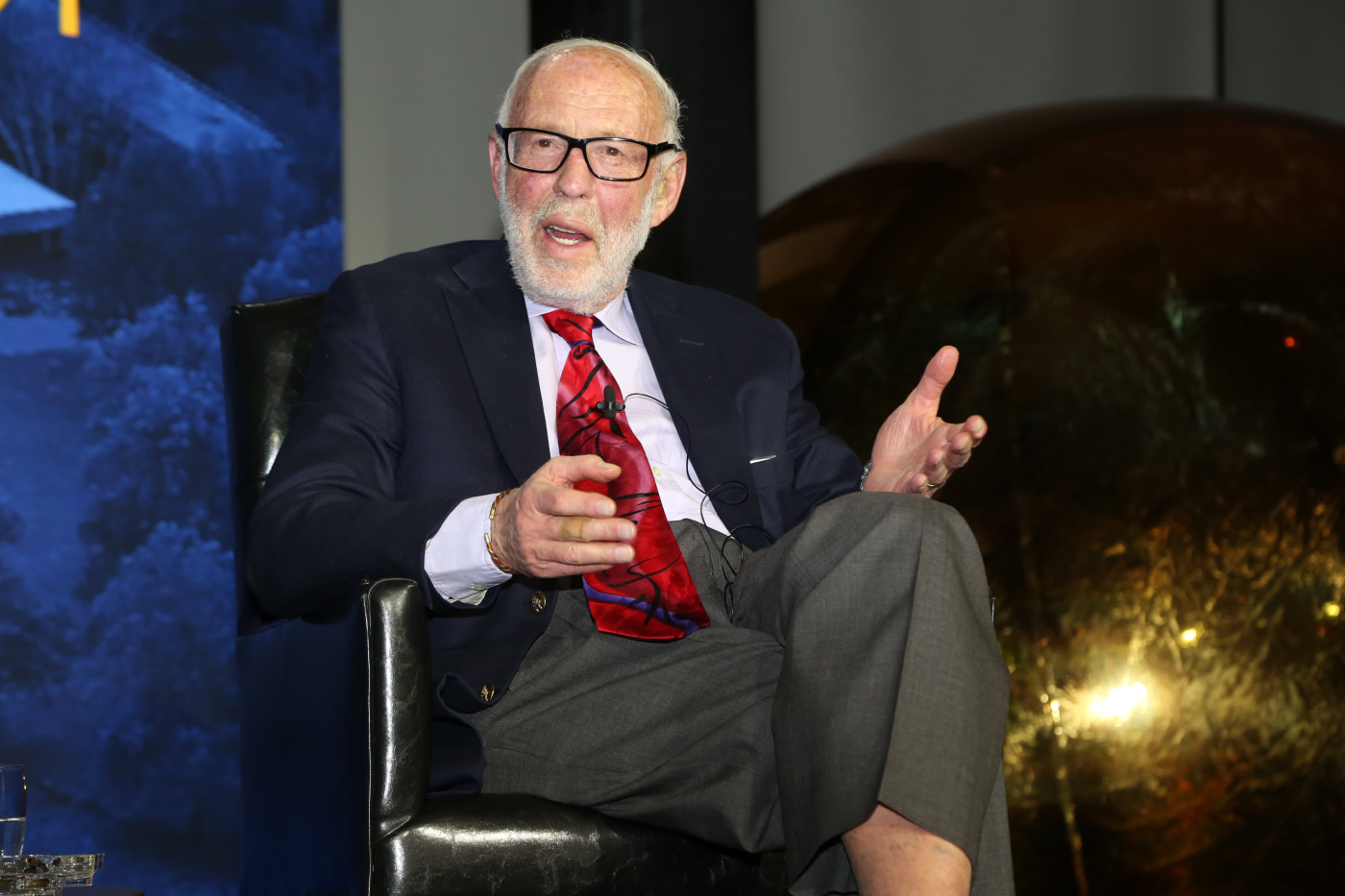 Jim Simons, billionaire quantitative investing pioneer who generated eye-popping returns, dies at 86