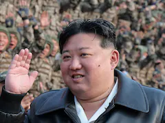 North Korea's Kim Jong Un Oversees Tactical Missile Weapons System