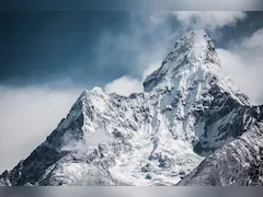 2 Mongolian Climbers Die On Descent After Successfully Summiting Mount Everest