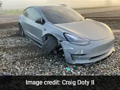 Tesla Owner Says Car Nearly Collided With Train In Self-Driving Mode, Shares Video