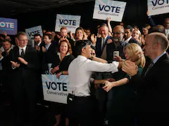 How Rishi Sunak's Small Circle Forged Vote Plan That Shocked UK Cabinet