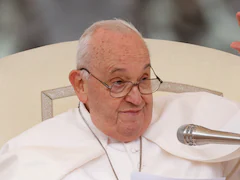 Pope Francis Used Vulgar Italian Word To Refer To LGBT People: Report